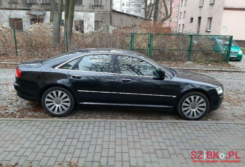 2007' Audi A8 photo #1