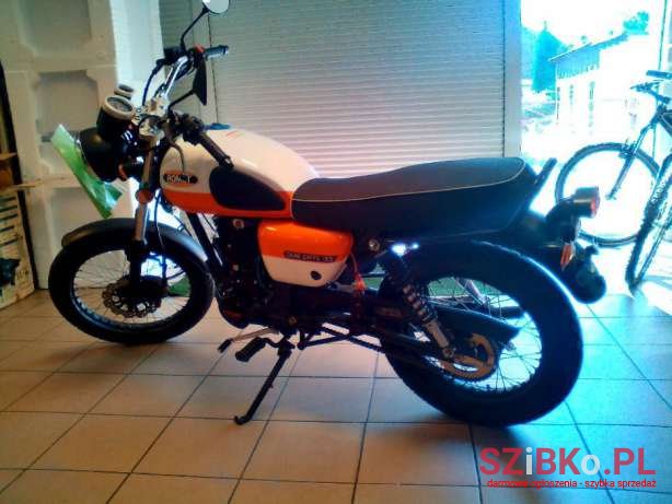 2015' Romet OGAR CAFE 125 photo #1