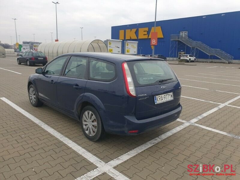 2009' Ford Focus photo #4