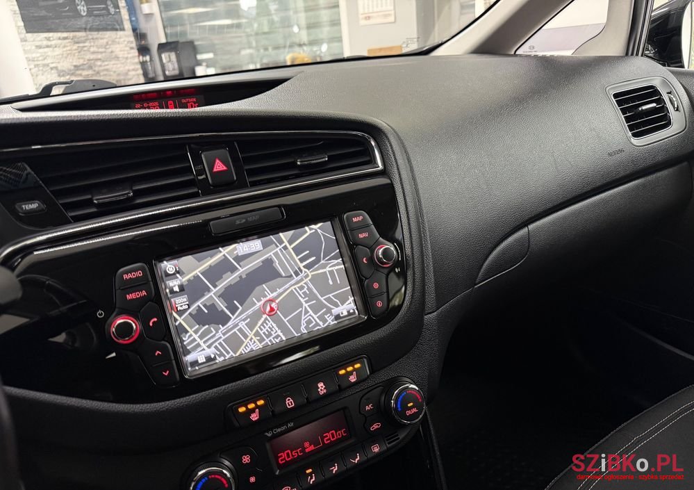 2016' Kia Ceed 1.6 Gdi M Dct photo #6