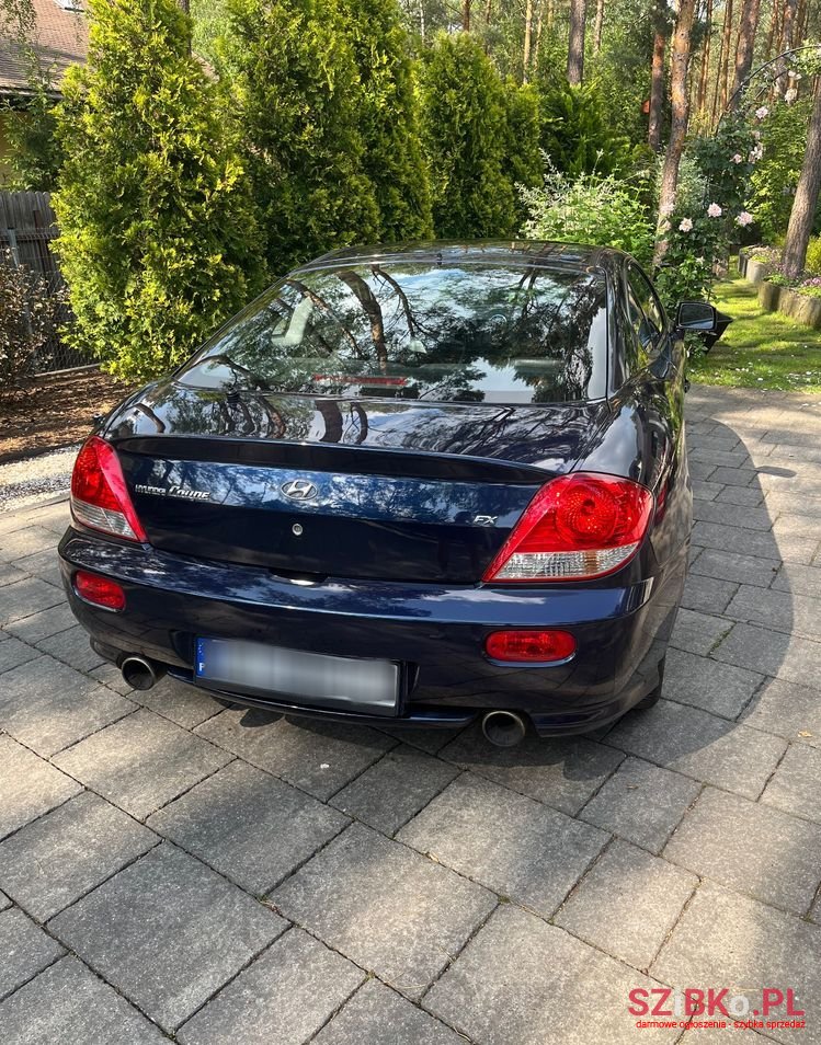 2005' Hyundai Coupe 2.0 Middle photo #4