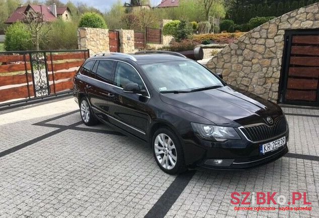 2015' Skoda Superb photo #1