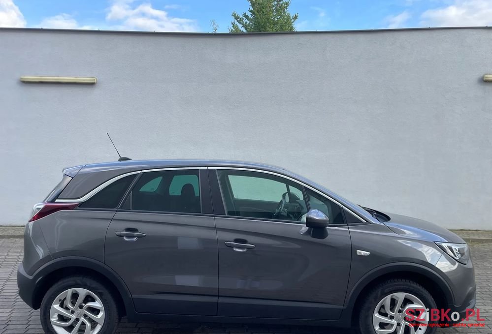 2020' Opel Crossland X photo #4