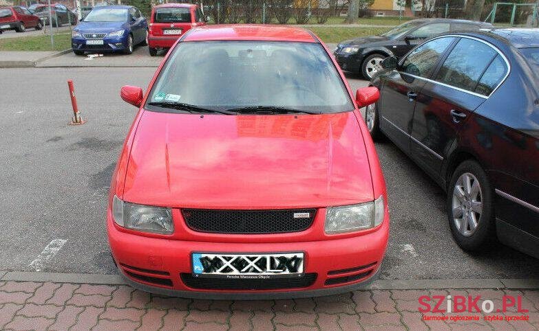 1997' Volkswagen Polo photo #1
