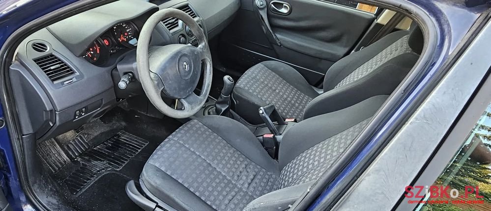 2006' Renault Megane photo #4