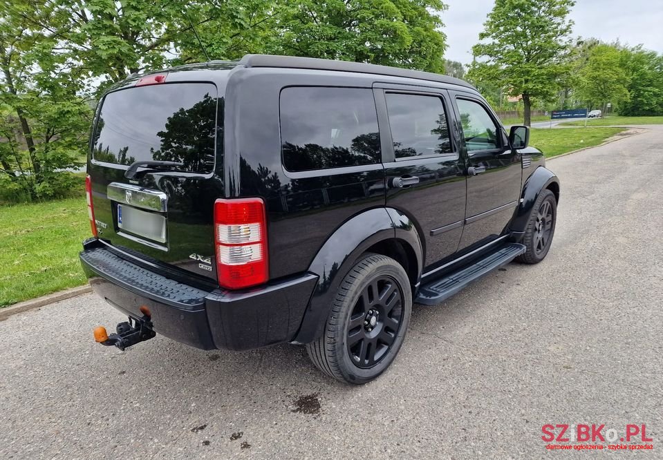 2008' Dodge Nitro photo #5