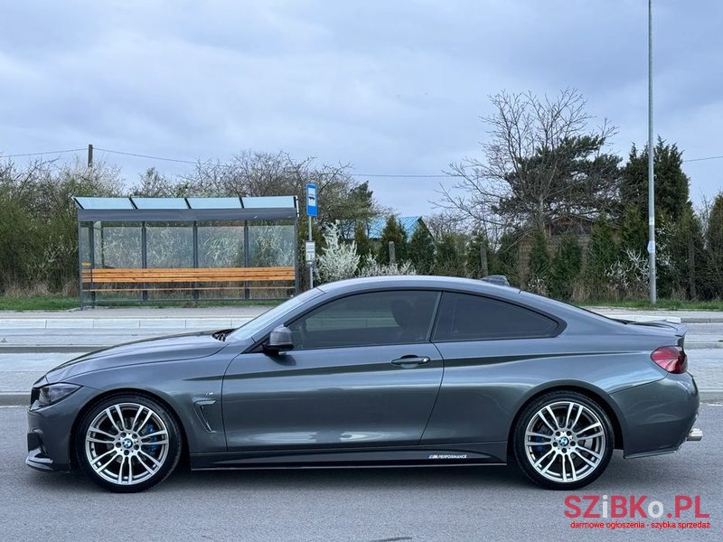 2013' BMW 4 Series photo #4