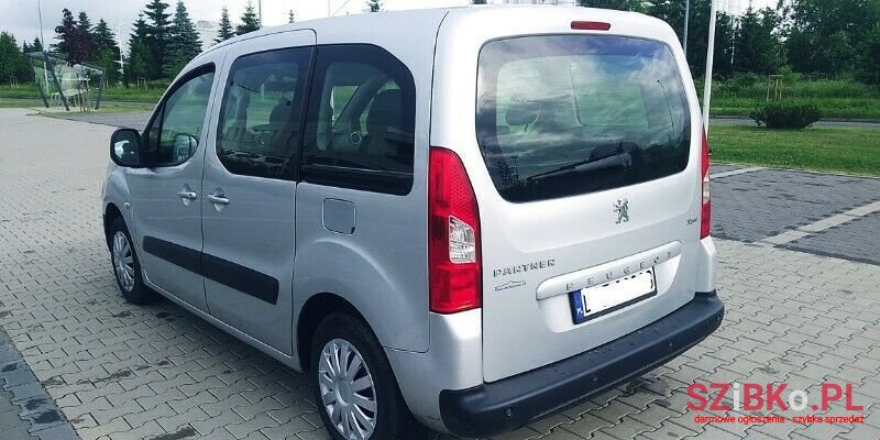 2008' Peugeot Partner photo #6
