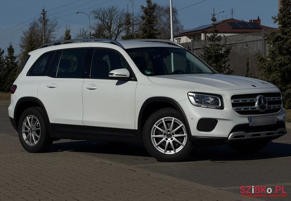 2021' Mercedes-Benz GLB photo #4