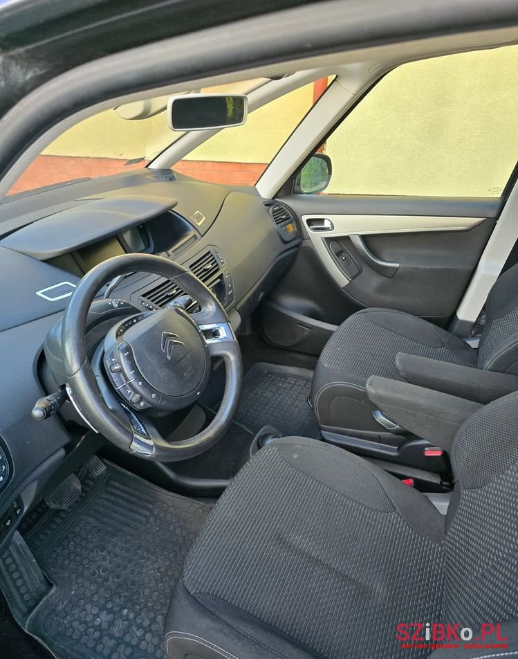 2013' Citroen C4 Picasso photo #5