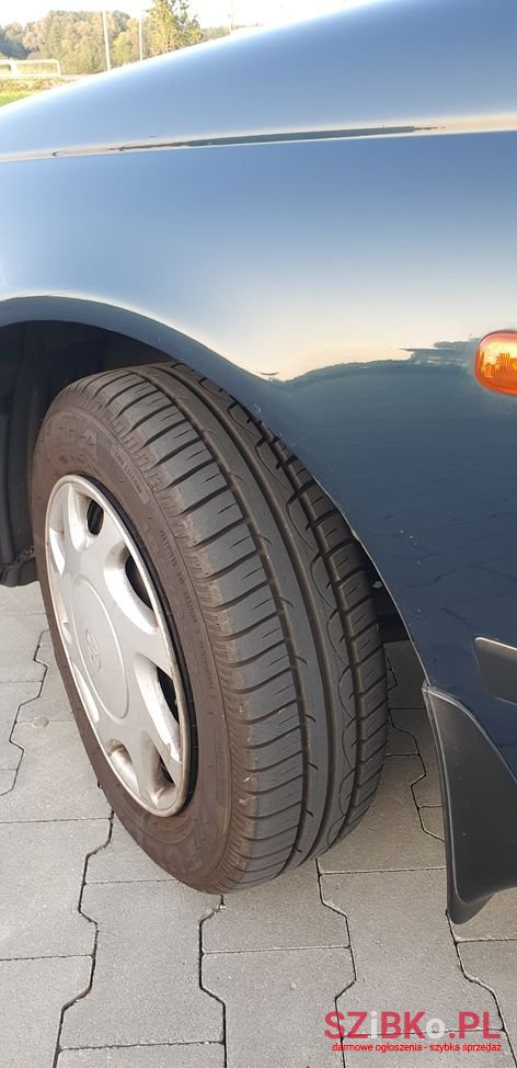 1996' Toyota Carina photo #3