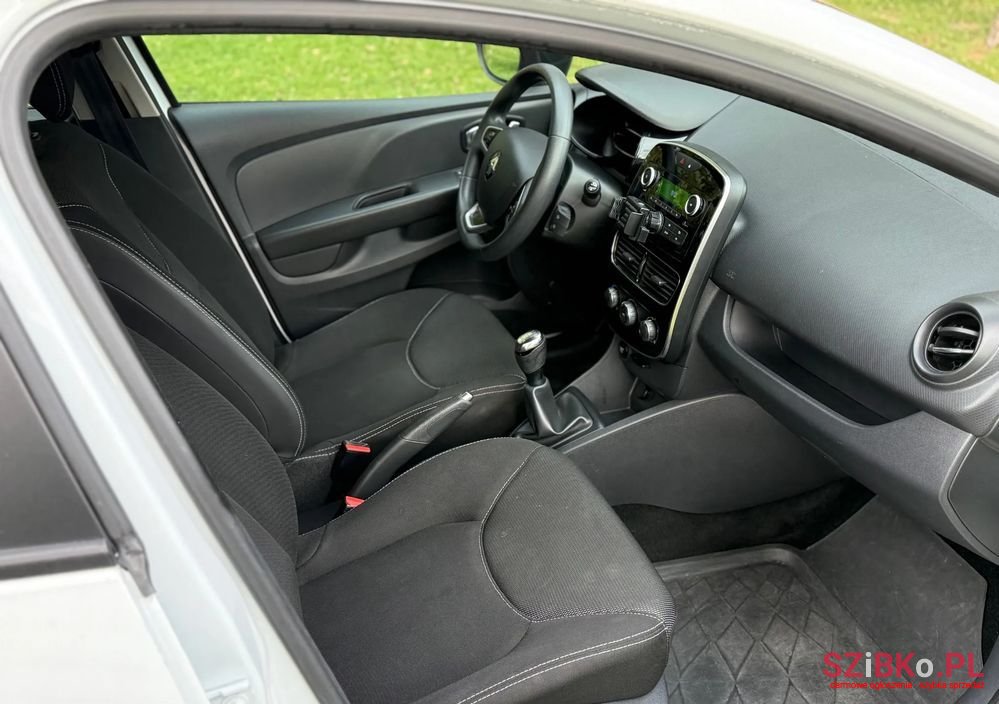 2016' Renault Clio 1.2 16V Life photo #6