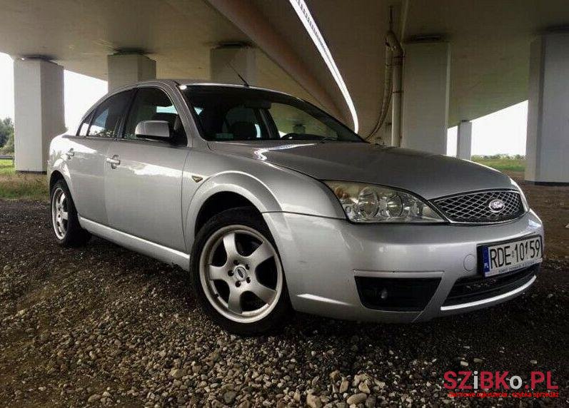 2001' Ford Mondeo photo #1