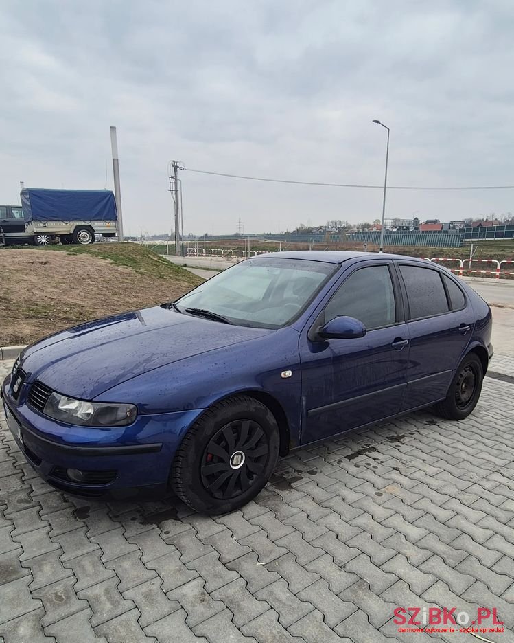2004' SEAT Leon photo #6