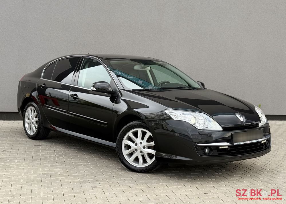 2008' Renault Laguna 2.0T Initiale photo #2
