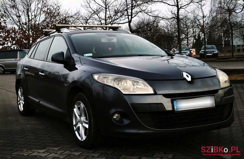 2009' Renault Megane photo #5