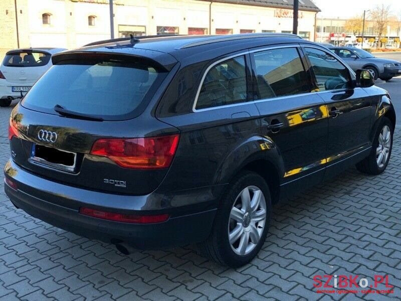 2008' Audi Q7 photo #4