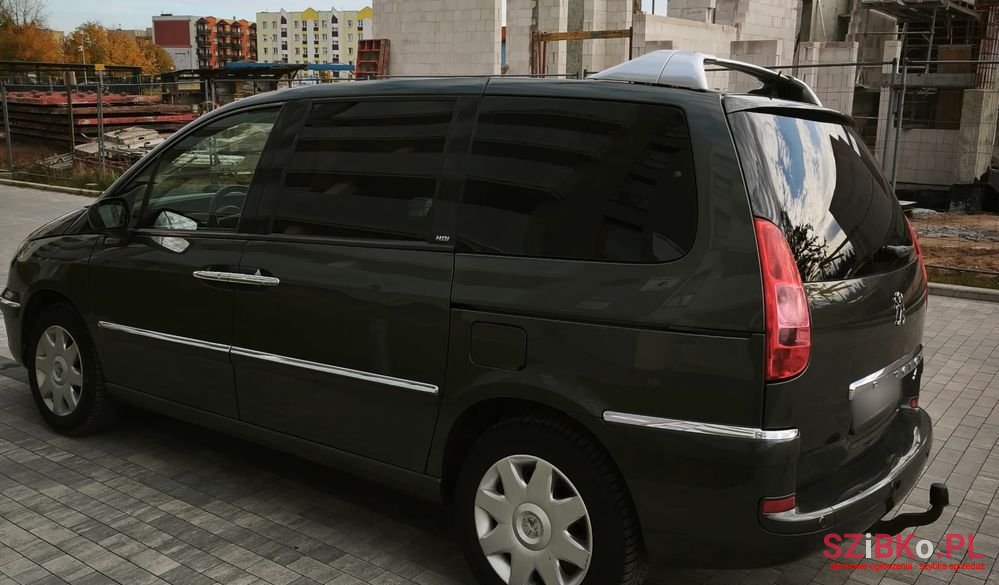2008' Peugeot 807 photo #3