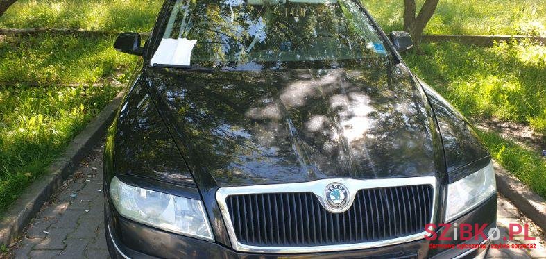 2005' Skoda Octavia photo #3