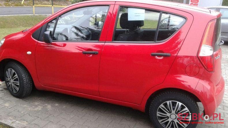 2009' Suzuki Splash photo #2