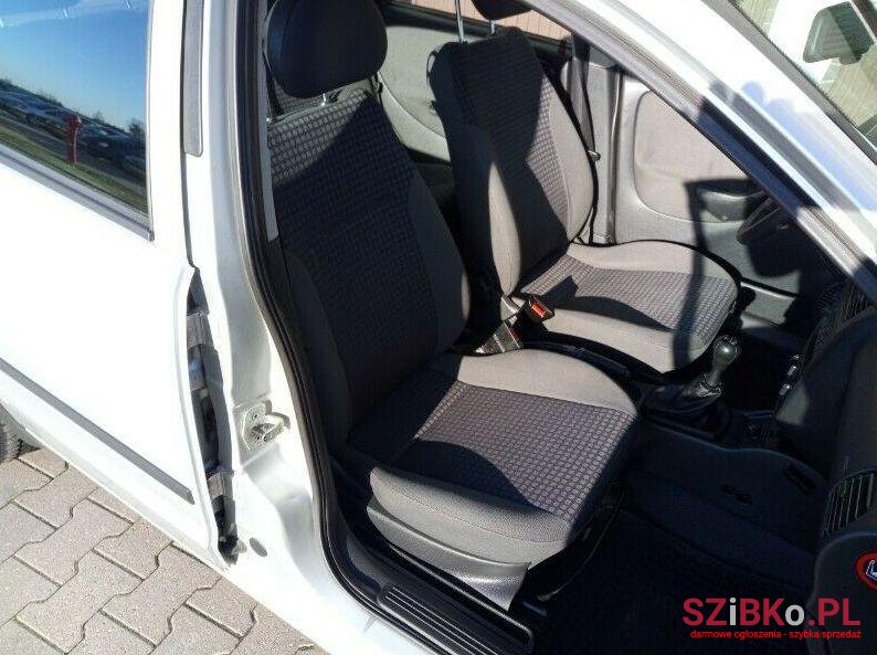 2002' Opel Corsa photo #1