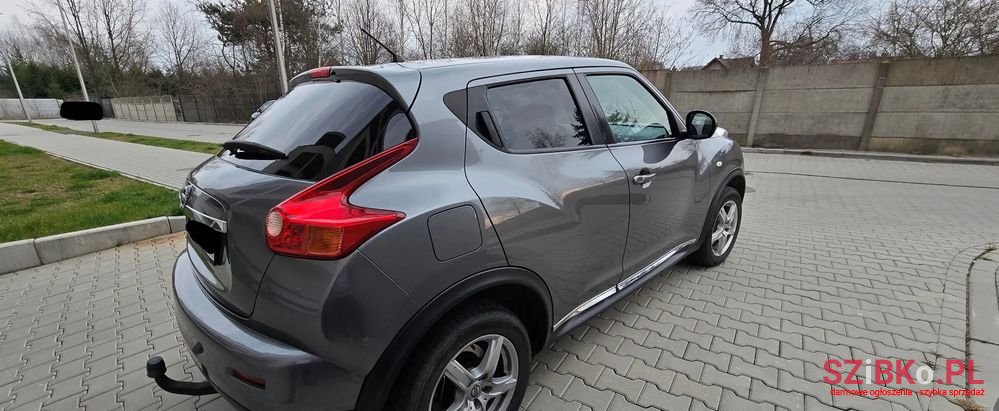 2010' Nissan Juke 1.6 T Tekna photo #6
