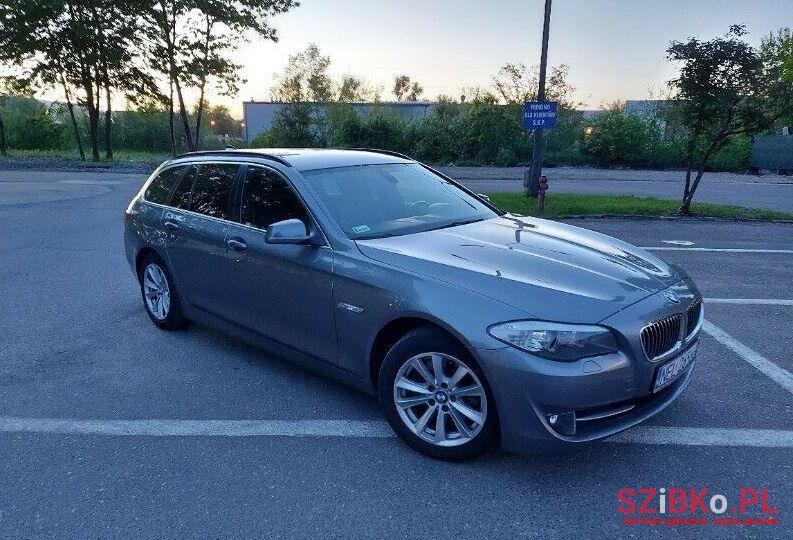2010' BMW Seria 5 photo #1