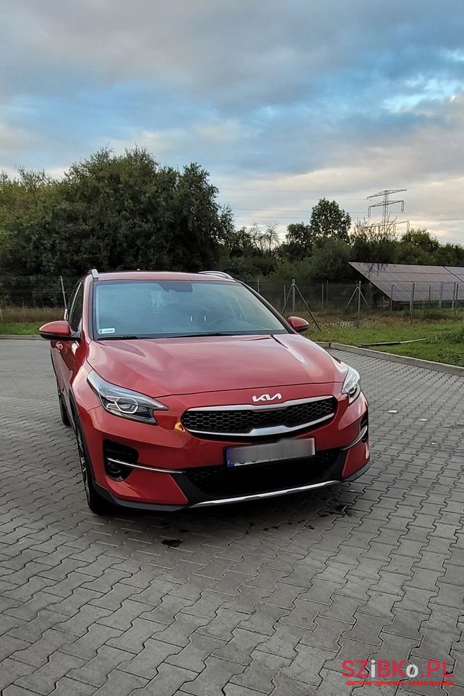 2022' Kia XCeed photo #1