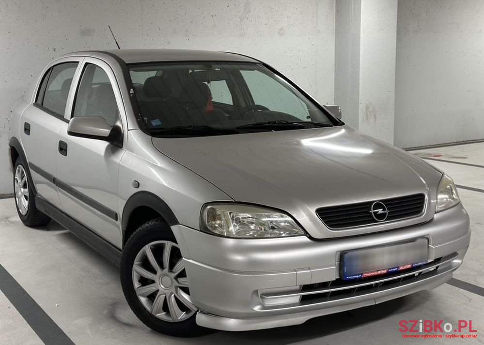 2004' Opel Astra Ii 1.2 Start photo #3