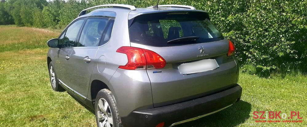 2016' Peugeot 2008 Puretech photo #4