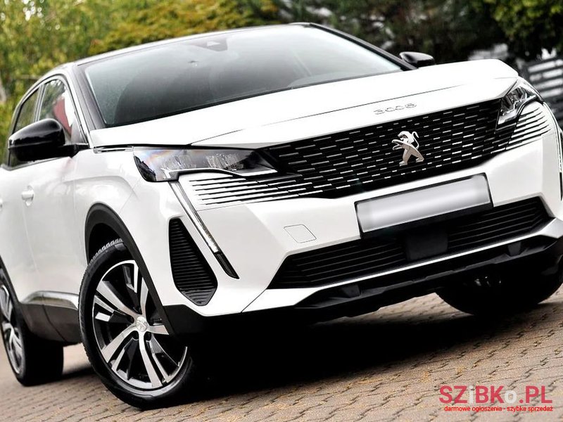 2022' Peugeot 3008 photo #2