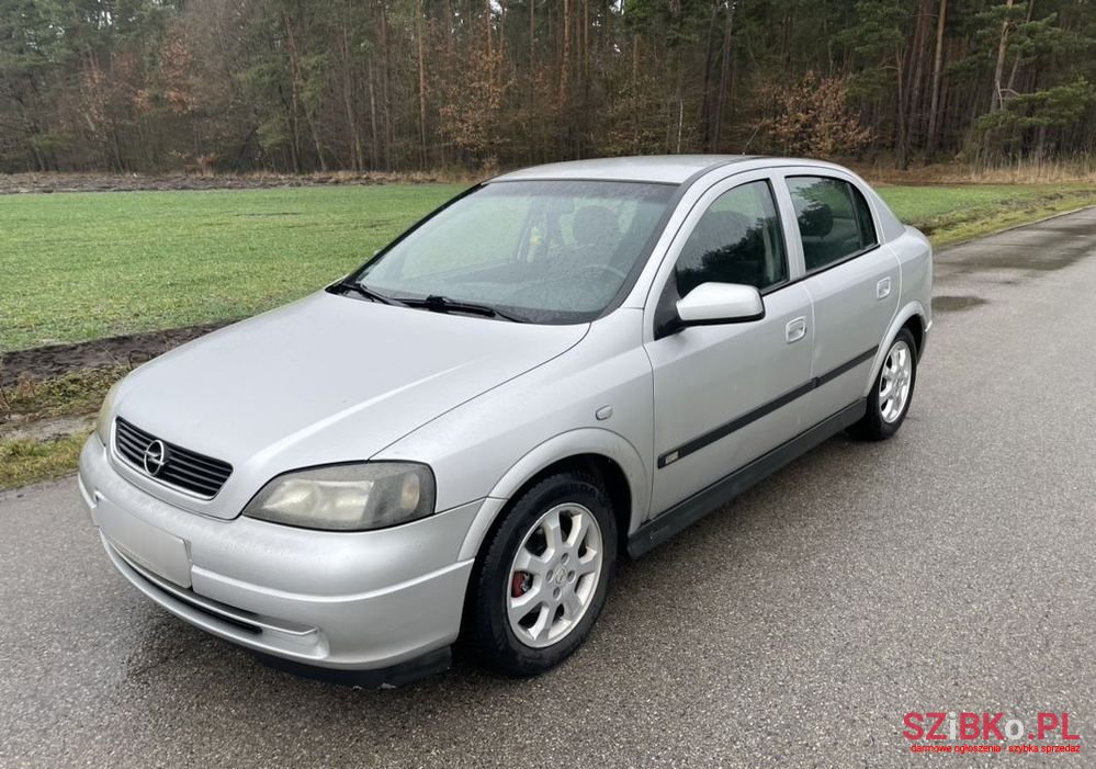 2003' Opel Astra Ii 1.6 Gl / Start photo #1