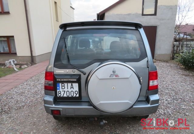 2004' Mitsubishi Pajero Pinin photo #6