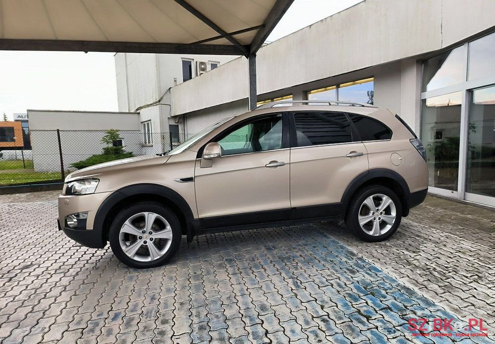 2012' Chevrolet Captiva photo #1