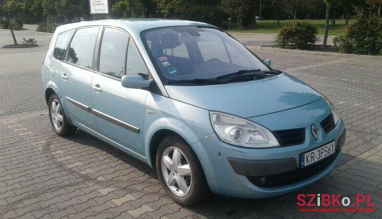 2007' Renault Scenic photo #1