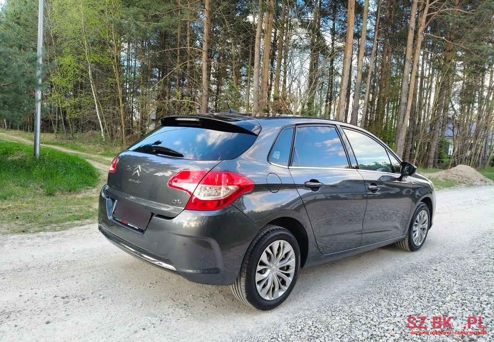 2010' Citroen C4 Vti 120 Exclusive photo #3
