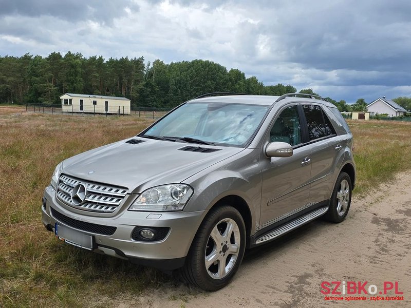 2008' Mercedes-Benz Ml 320 Cdi 4-Matic photo #4