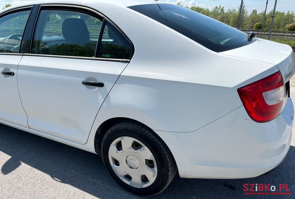 2013' Skoda Rapid 1.6 Tdi Dpf Active photo #4