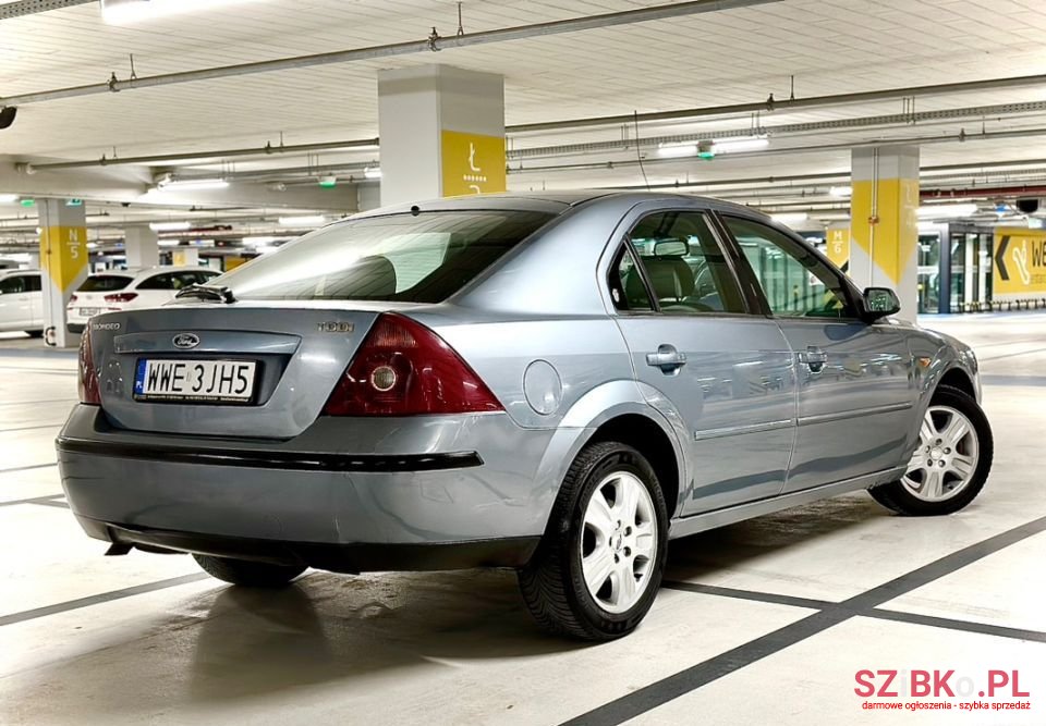 2001' Ford Mondeo photo #2