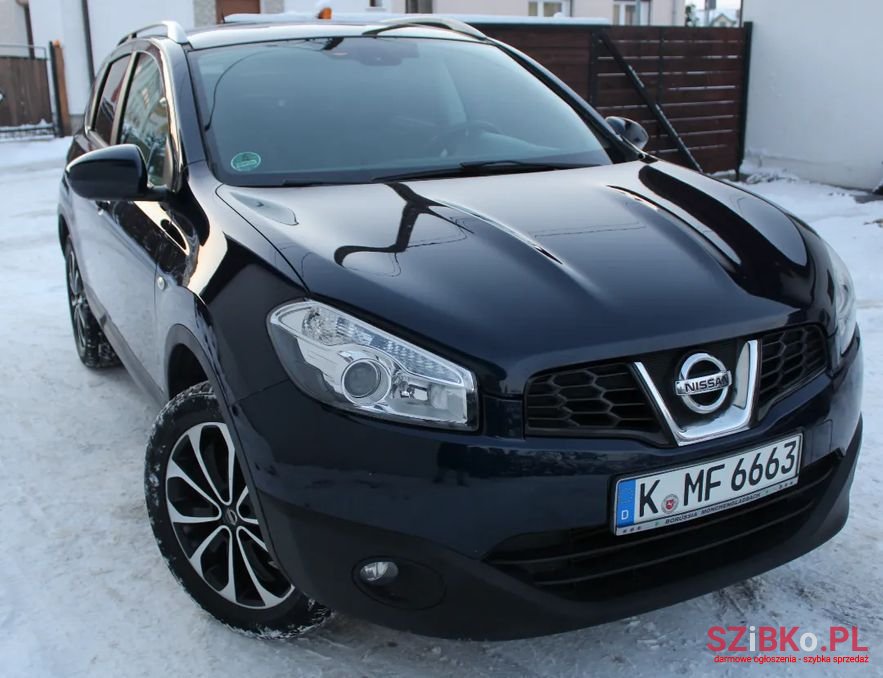 2012' Nissan Qashqai photo #2