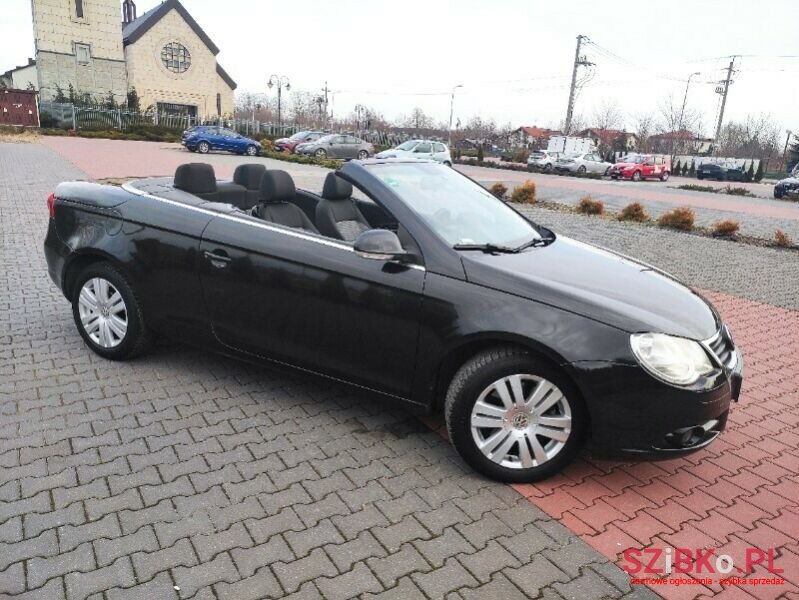 2006' Volkswagen Eos photo #1