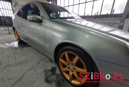 2003' Mercedes-Benz C-Class 180 Kompressor photo #6