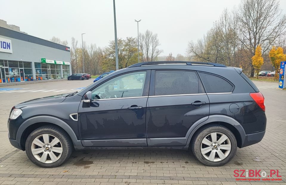 2010' Chevrolet Captiva photo #4