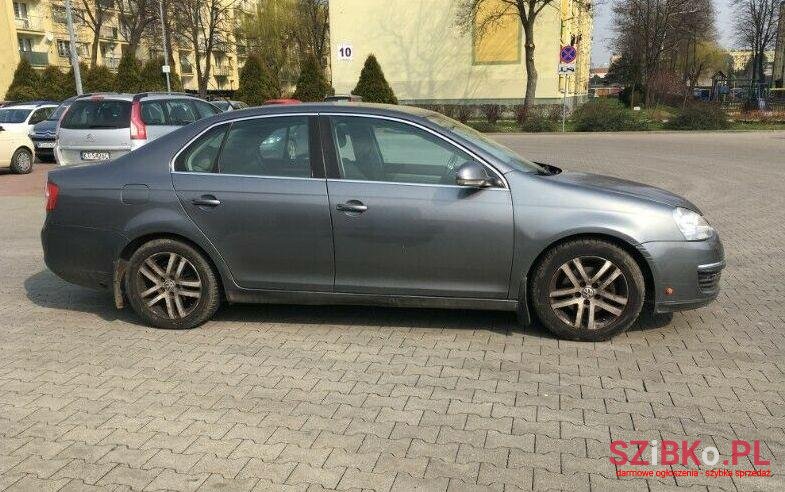 2008' Volkswagen Jetta photo #1