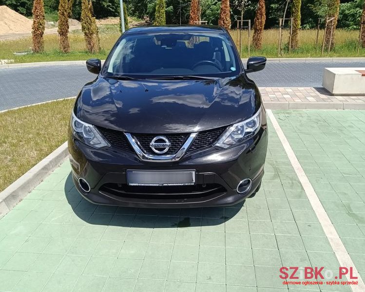 2015' Nissan Qashqai 1.5 Dci N-Tec photo #4