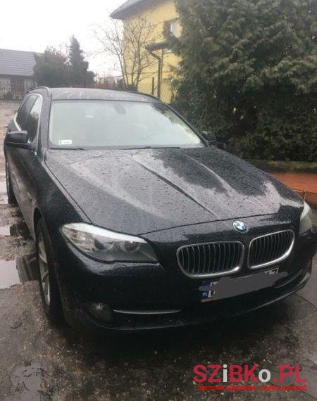 2012' BMW 520 photo #1
