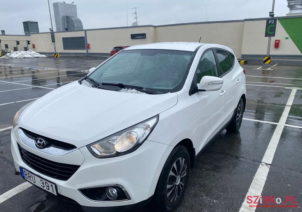 2012' Hyundai ix35 photo #1