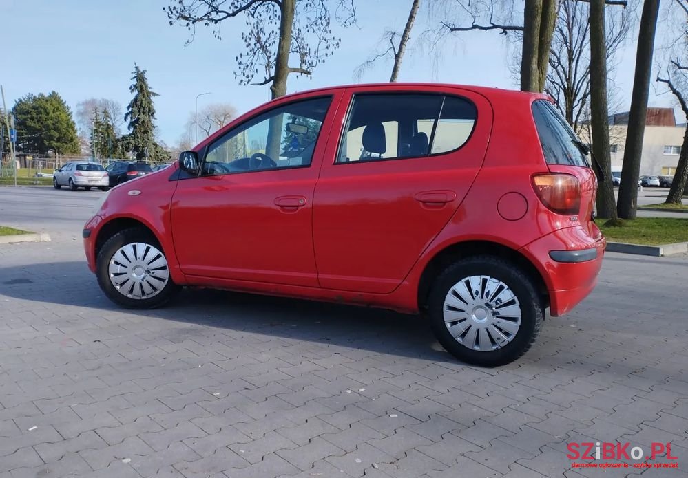 2005' Toyota Yaris 1.0 Terra Plus photo #3