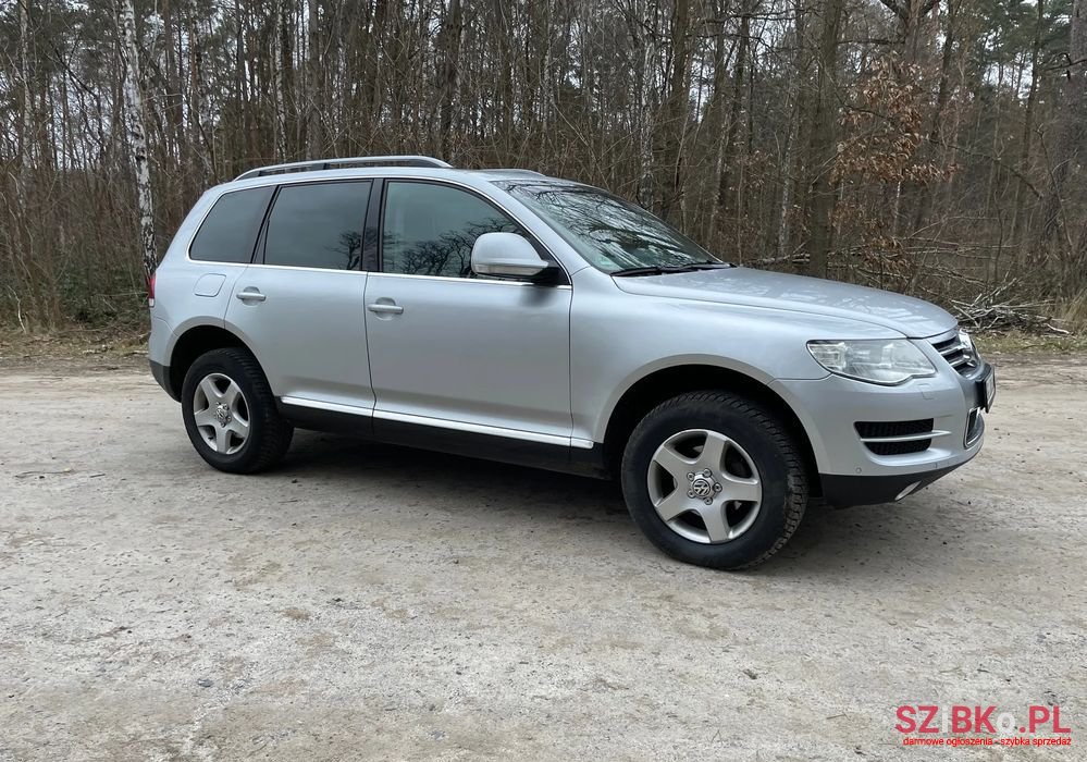 2008' Volkswagen Touareg 2.5 R5 Tdi Tiptr photo #6