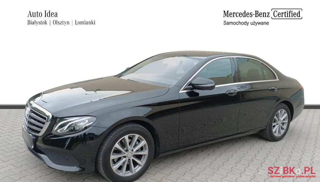 2017' Mercedes-Benz E-Class photo #1